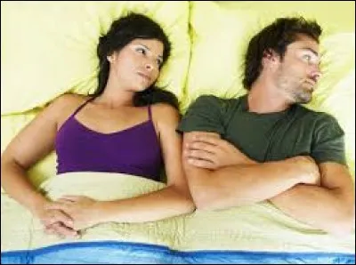 Ma voisine dit souvent à son mari : il ne suffit pas que tu boudes, il faudrait que tu penses !