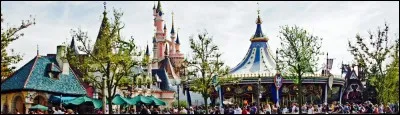 Quelle attraction a ouvert en 1992 et a été créée par Disney Imagineering et l'UNICEF ?