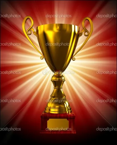 Quelle équipe a réussi très récemment à gagner trois fois la Champions Cup en suivant?