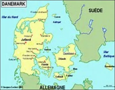 Au Danemark, quel sport est pratiqué par 10% de la population ?