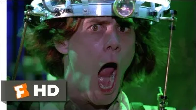 Dans Batman Forever, quel était le but de son invention ?