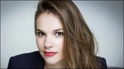 De quoi Maud abuse-t-elle ?