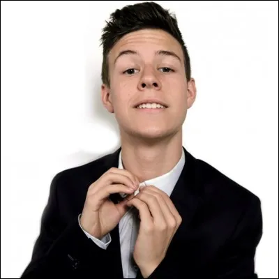 Qui est ce youtubeur ?