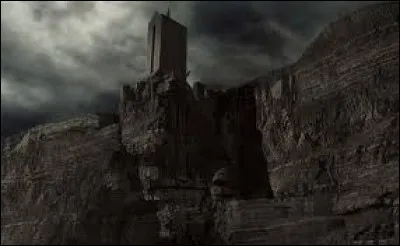 Qui Voldemort a-t-il tué dans la plus haute cellule de Nurmengard ?