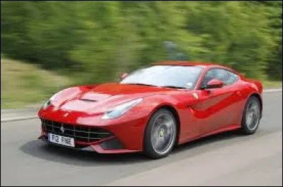 Quelle est la marque de cette voiture ?