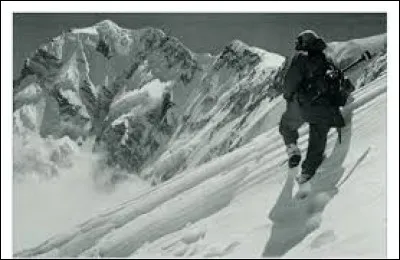 Alpiniste autrichien mort trop tôt dans l'Himalaya, au Nangat Parbat.