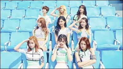Dans le clip "Cheer Up" des Twice, laquelle des filles est habillée en Lara Croft ?