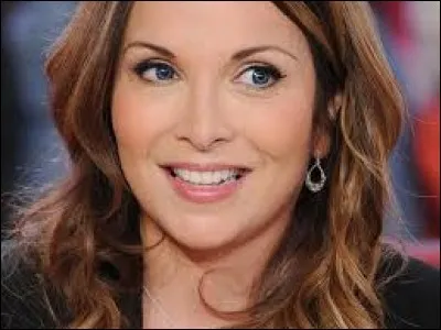 Trouvez les initiales de cette personne et ensuite ce qu'elles peuvent désigner.