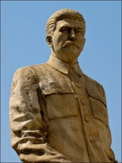 Quel était le surnom de Staline ?