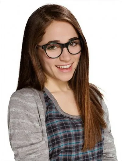 Comment s'appelle la meilleure amie de Luna ?