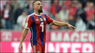 Y a-t-il 2 "i" dans le nom de ce joueur de football français ?