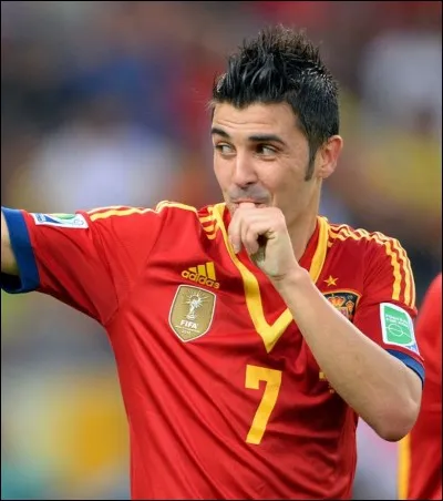 Dans quel(s) club(s) a joué David Villa ?