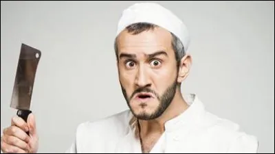 Quel est le nom du patron psychopathe de l'adolescent ?