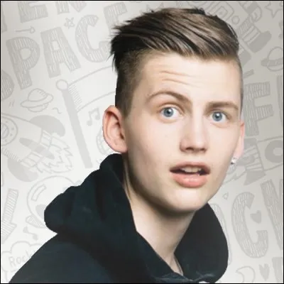 Qui est ce youtubeur ?