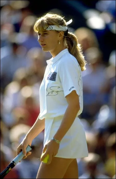 En 1996, quelle championne de tennis remporte pour la 7e fois le simple dame du tournoi de Wimbledon ?