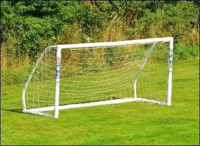 Messi a marqué à-peu-près 500 buts dans toute sa carrière.