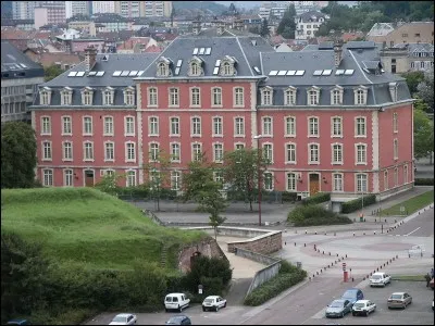 Quelle est sa sous-préfecture ?