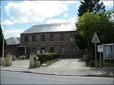 Village normand au cur de la forêt d'Eu, Millebosc se trouve dans le département ...