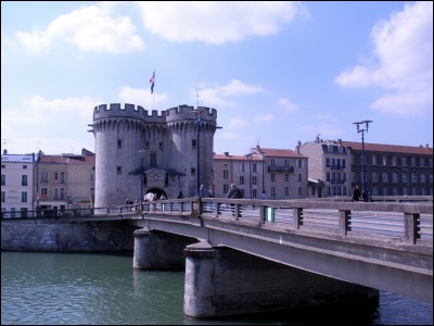 Quel rappeur n'a pas pu chanter à Verdun, lors des commémorations ?