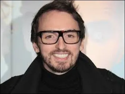 Quel chanteur ayant remporté une émission musicale dans les années 2000 s'est fait surnommé "La Tortue" ?