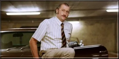 Le titre de cette comédie franco-belge signifie littéralement « vantard » ou « grande gueule ». Il s'agit de :