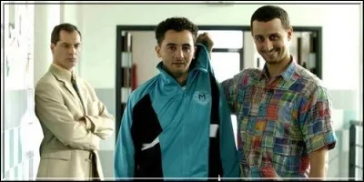 Arié Elmaleh, un délinquant que plus personne ne supporte, retourne au collège... mais en tant que prof ! C'est dans la comédie intitulée :