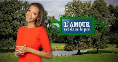 "Dans l'&eacute;mission "L'amour est dans le pr&eacute;" , on a vu des dames m&egrave;tre les pieds dans la ferme."