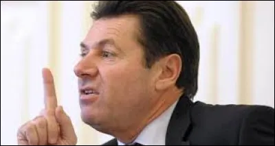 P&eacute;nal &agrave; Nice : Christian Estrosi fait peindre ses deux logettes.