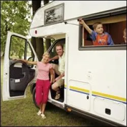 Pour partir en vacances, je souhaite conduire un camping-car de 3 tonnes avec mon permis voiture.