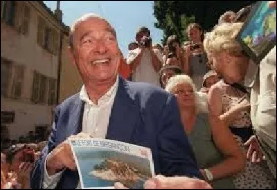 À Brégançon, on a vu le pneu du résidant et avec Bernadette, il dansait comme un balot.