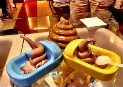 Ce sont des desserts servis au "Pooh Café" (Café caca). A votre avis, les sièges du café sont ?