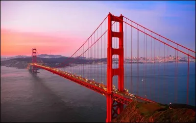 A quel type de pont appartient le Golden Gate Bridge ?