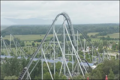 Quelle est cette attraction ?