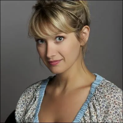 Qui est cette mère de famille ?