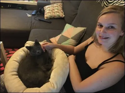 Comment s'appelle son chat ?