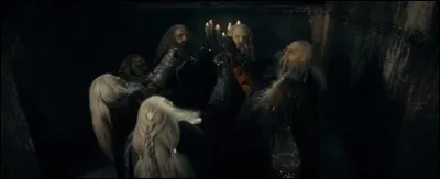 Qui est l'aîné des 7 pères des Nains ?