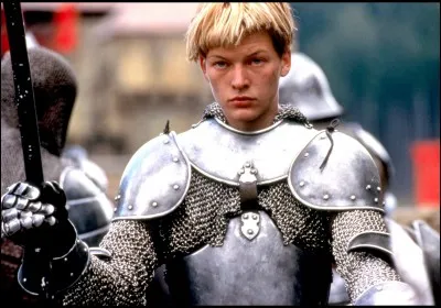 Quand elle montait à l'assaut, Jeanne d'Arc faisait très attention a sa petite cotte de maille !