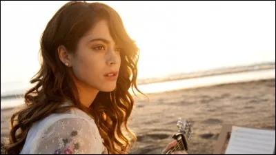 Quelle actrice joue son rôle ?