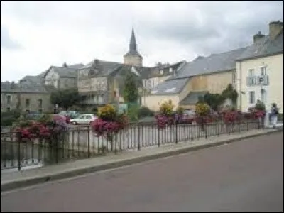 Ville Sarthoise, Loué se situe en région ...