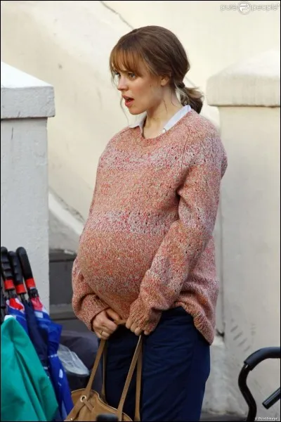 Pourquoi Rachel tombe-t-elle enceinte ?