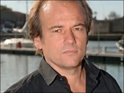 De quelle grande ville est originaire Jean-Paul ?