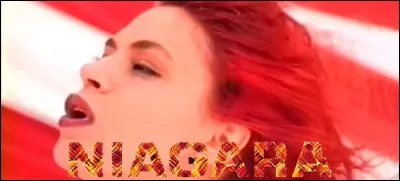 Chanteuse du groupe Niagara