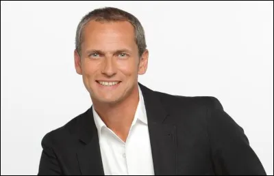 Présentateur du J.T. le ''Grand Soir 3'' jusqu'en 2015