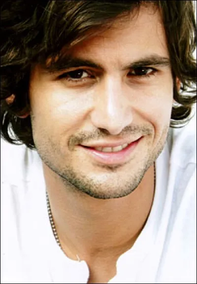 Qui interprète ce personnage ?