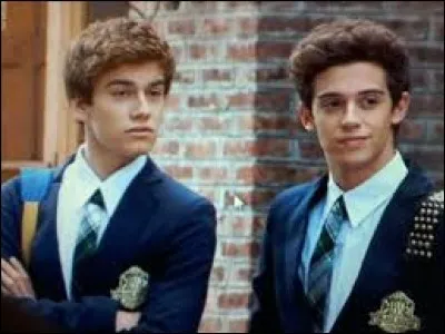 Quel est le surnom de Gaston quand il parle de Felicity For Now ?