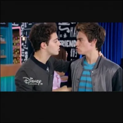 Qui est le meilleur ami de Matteo ?