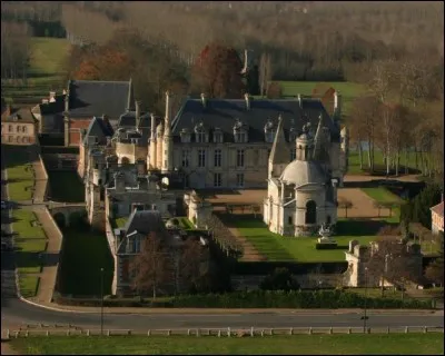 Histoire : Quel château de la Renaissance situé en Eure-et-Loire fut construit sur ordre du roi Henri II pour sa favorite Diane de Poitiers ?
