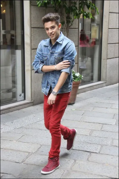 Quel âge a-t-il en octobre 2016 ?