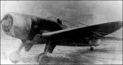 Le chasseur WM-23 sort d'usine au printemps 40, mais sa production est arrêtée après la réquisition de l'usine par les Allemands. Quel est le pays d'origine de cet appareil ?