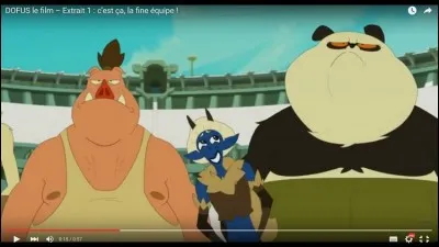 Qui est la personne à droite ?
Quelle est celle au milieu ?
Quelle est la classe du personnage à gauche ?